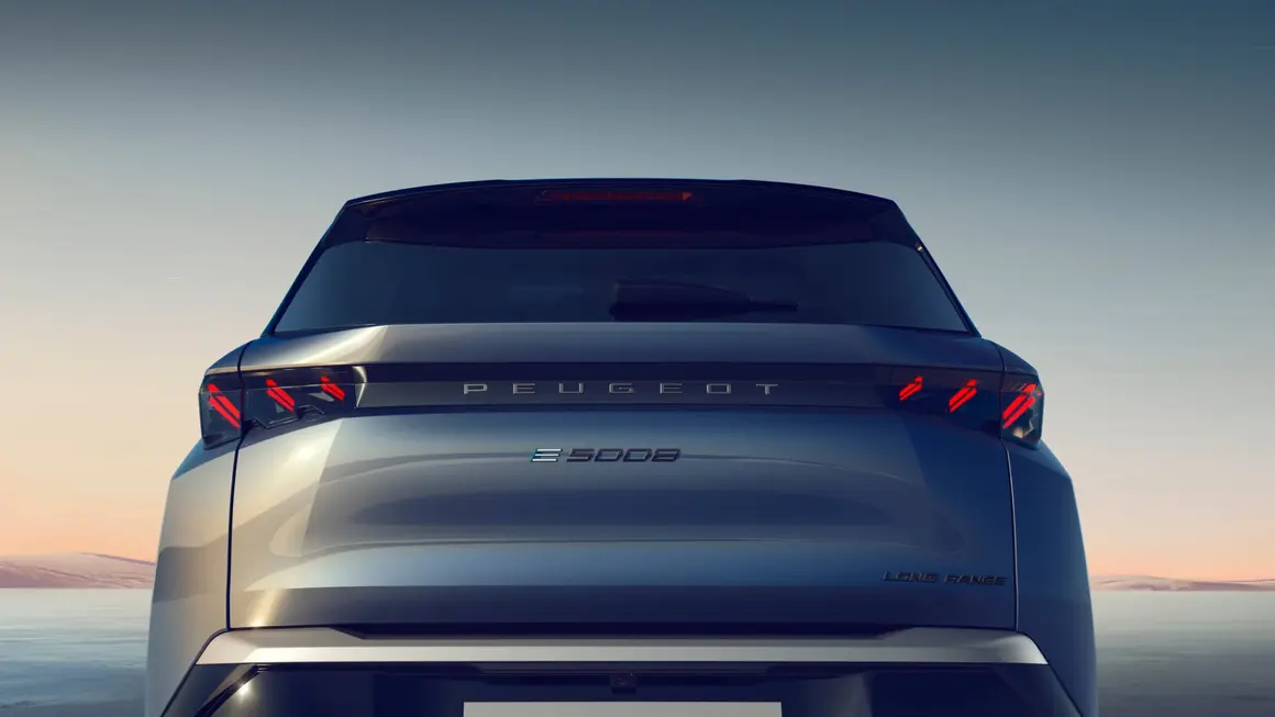 Peugeot 5008