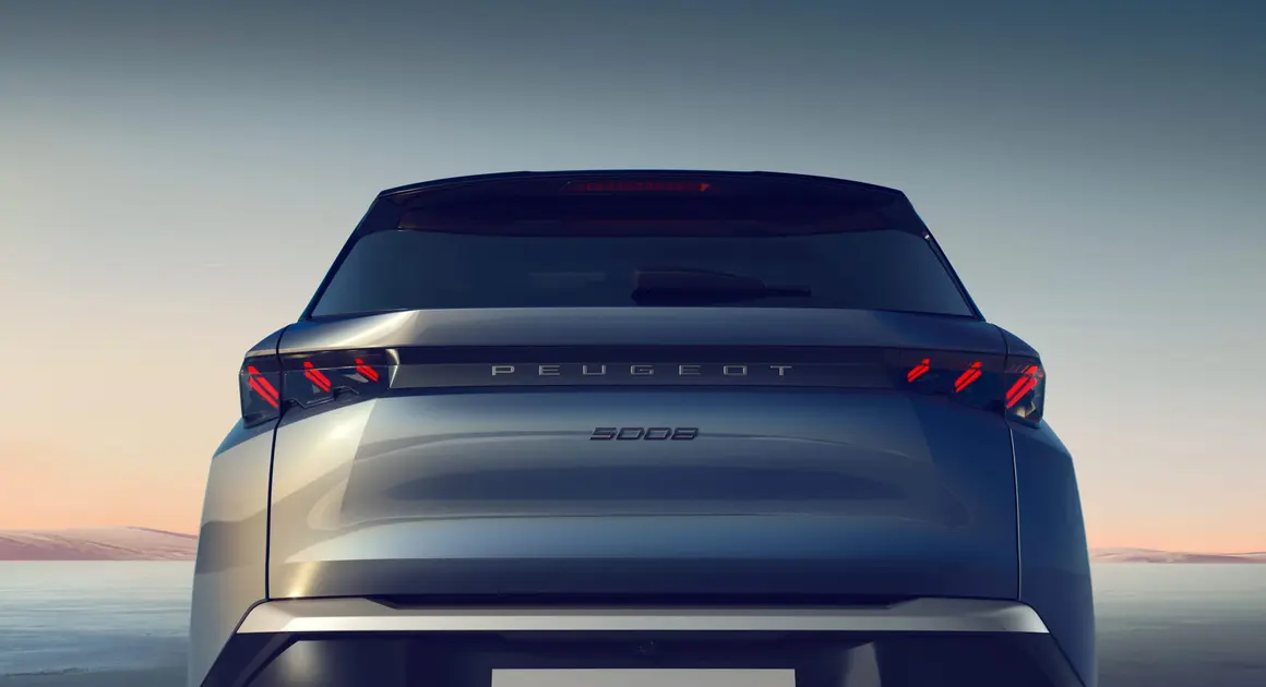 Peugeot 5008