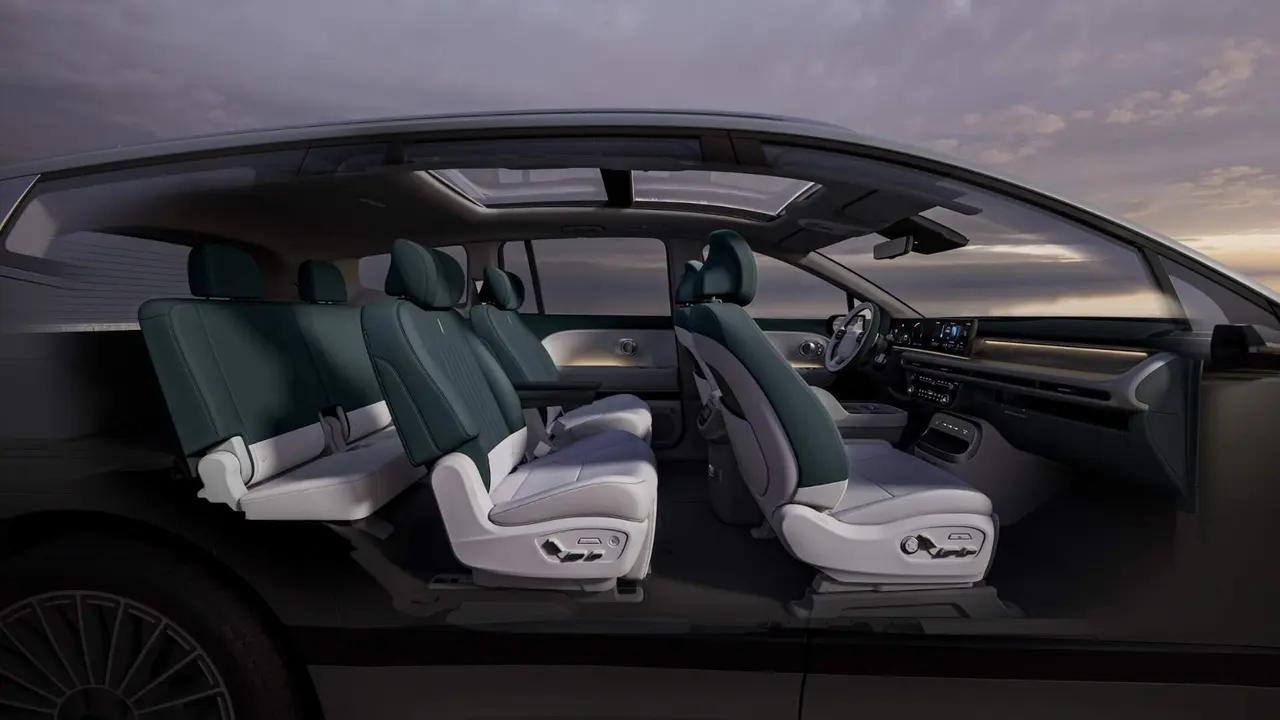 IONIQ 9 - Interior