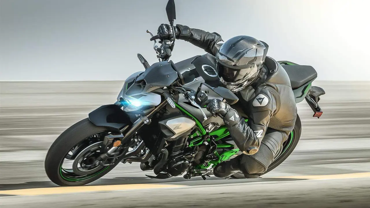 Kawasaki Z900