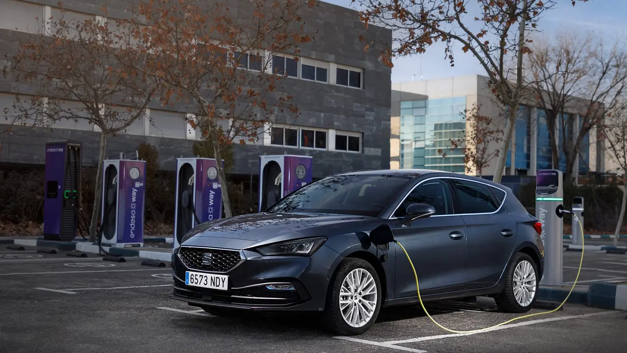 SEAT Le&oacute;n e-HYBRID STYLE