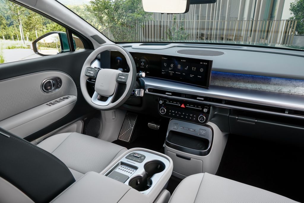 hyundai ioniq 9 interior