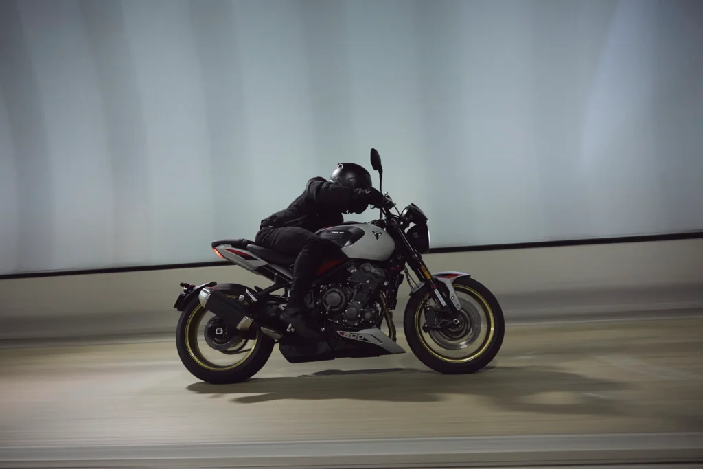 Trident 800CC MY26