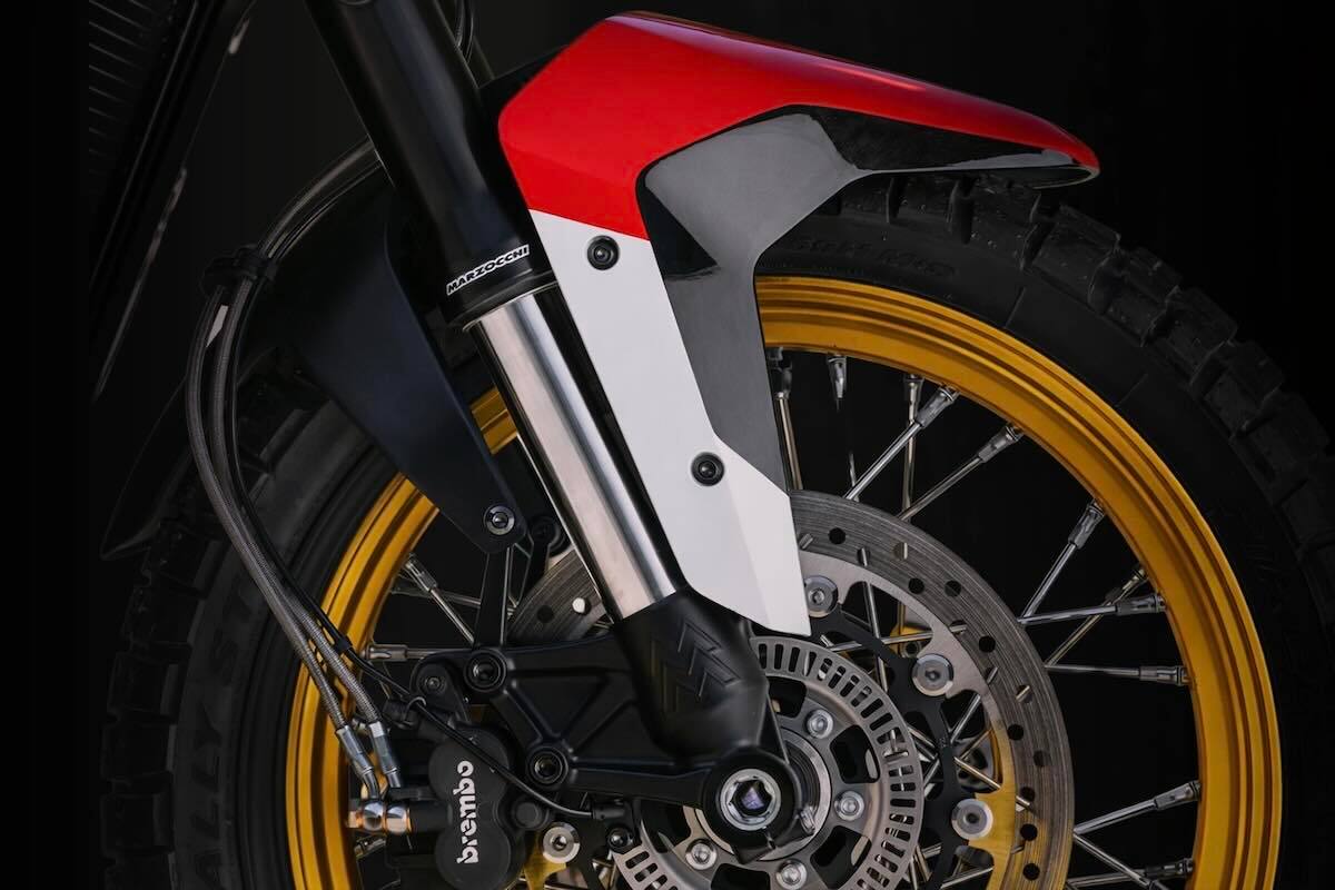 MOTO MORINI X-CAPE 700